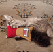 Kong Kickeroo Cuddler - Конг іграшка подушка-обіймашка для котів