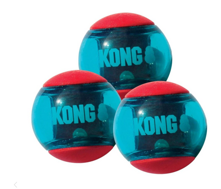 Kong Squeezz Action - Конг игрушка для собак мяч полупрозрачный, красно-синий S, 3 шт