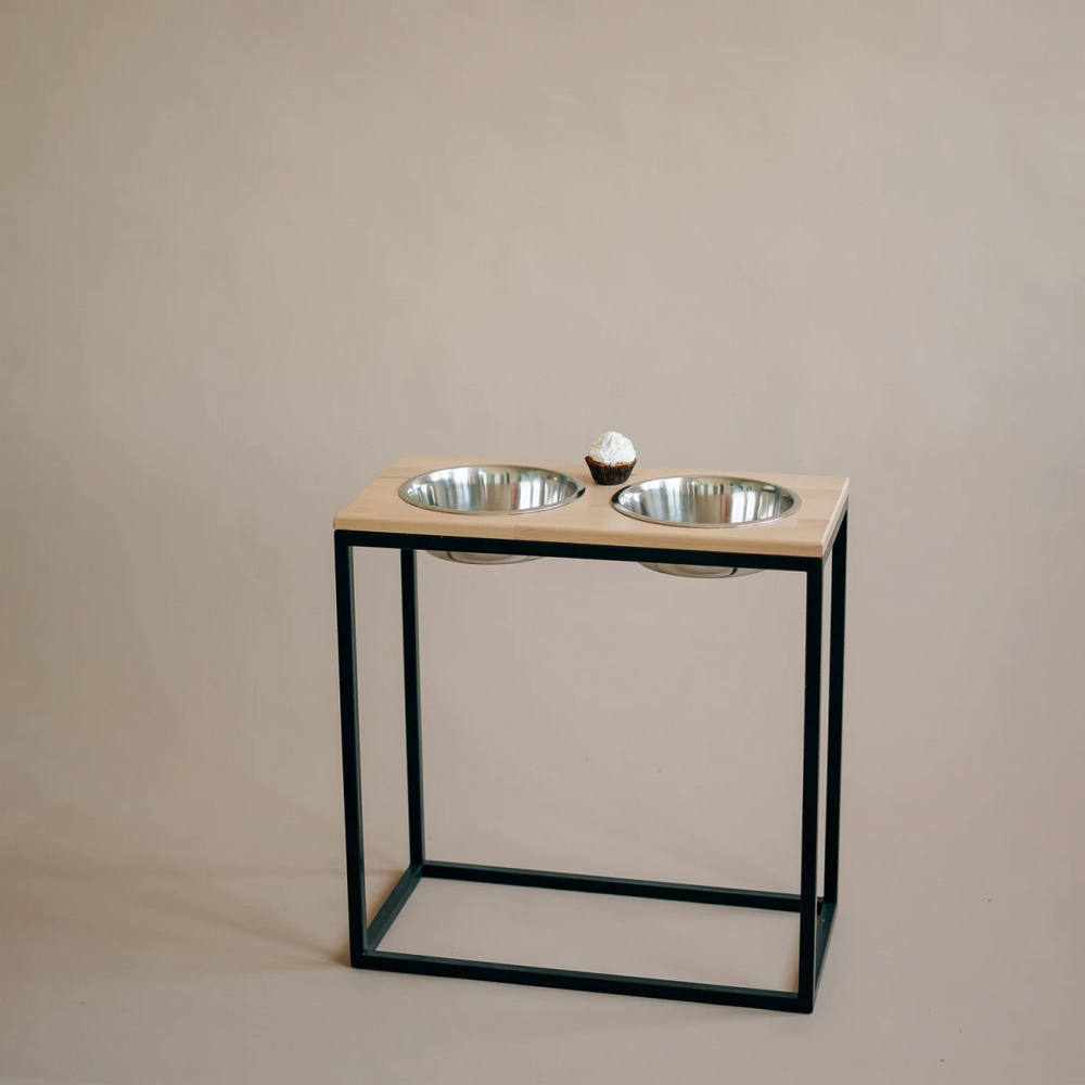 Harley & Cho Dinner Natural wood & Black миски на підставці для собак, чорний - 2,6 л