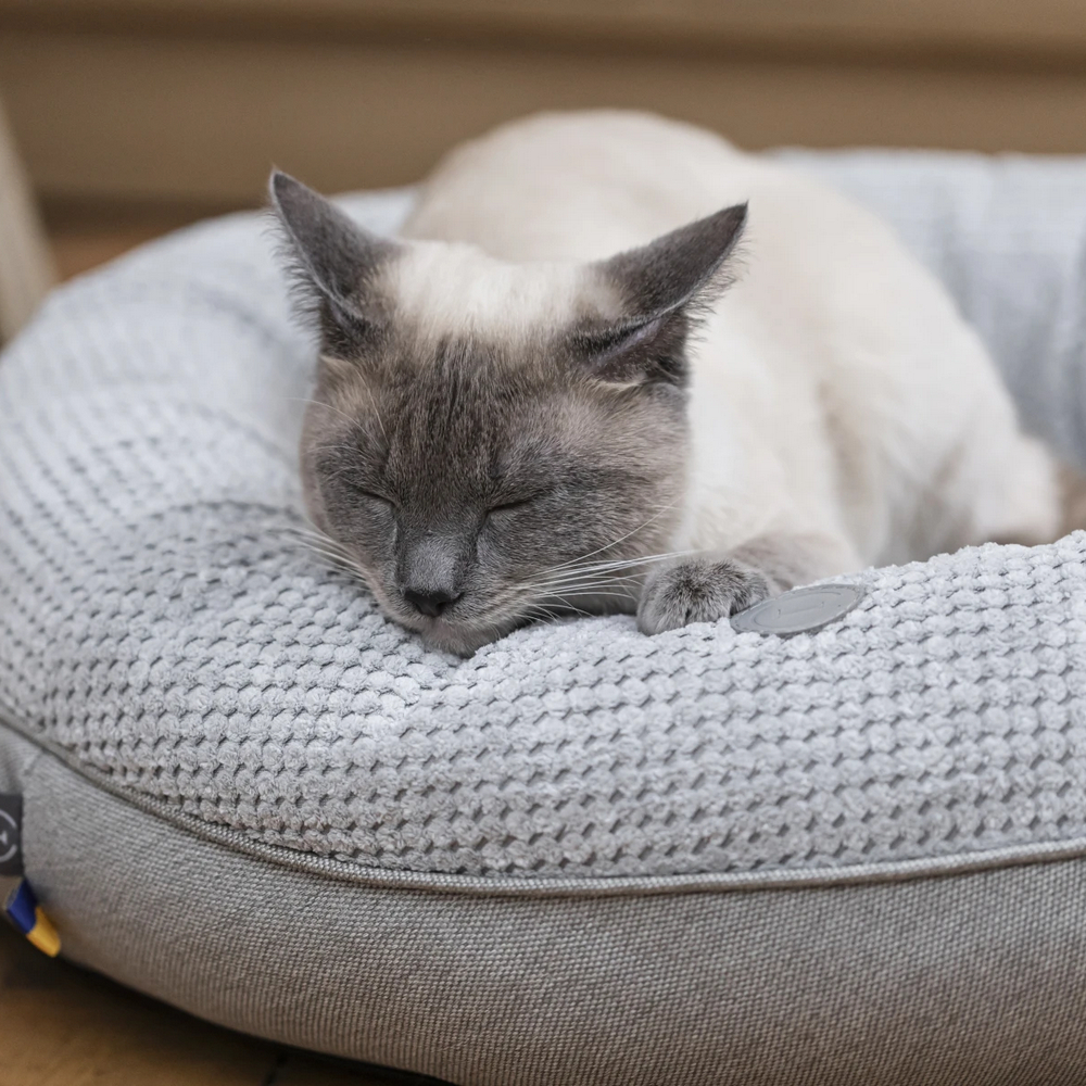 Harley & Cho Bagel Silver овальний лежак для собак та котів, срібний - М