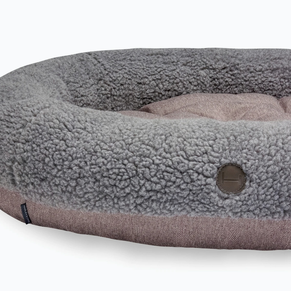 Harley & Cho Bagel Gray Fur овальний лежак для собак та котів, сірий - М